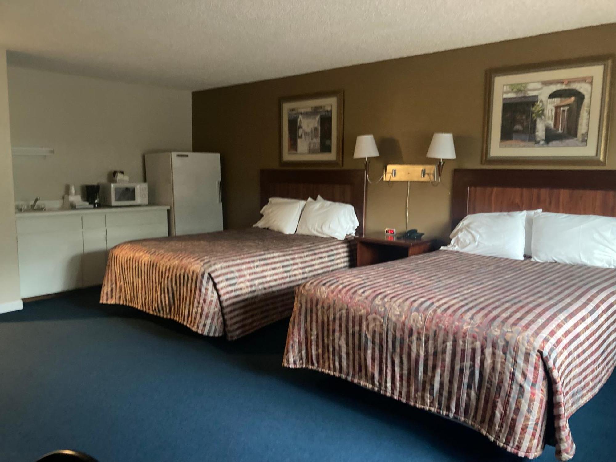 Travelodge By Wyndham Каньонвилл Экстерьер фото